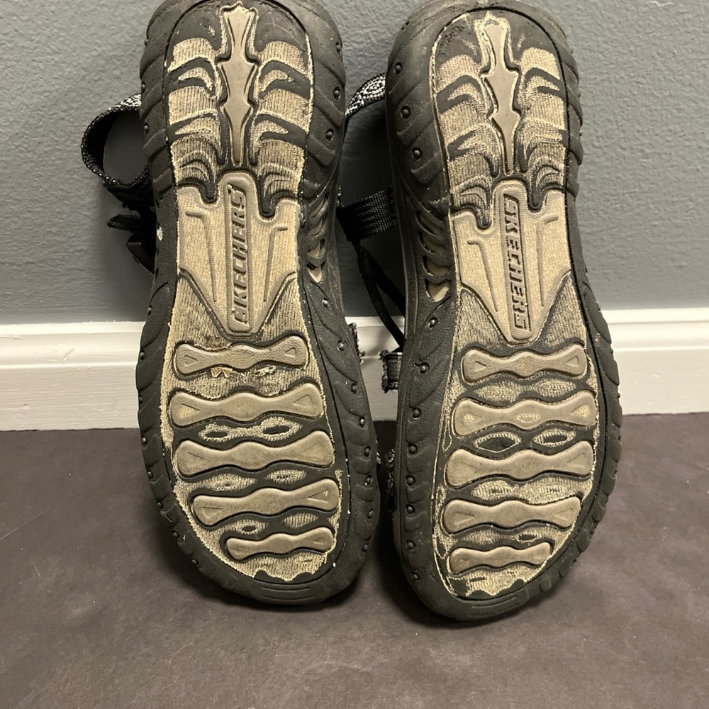 Skechers Outdoor Lifestyle Strappy Sandals Women's Size 9 Buckle Black/Gray - Picture 6 of 7